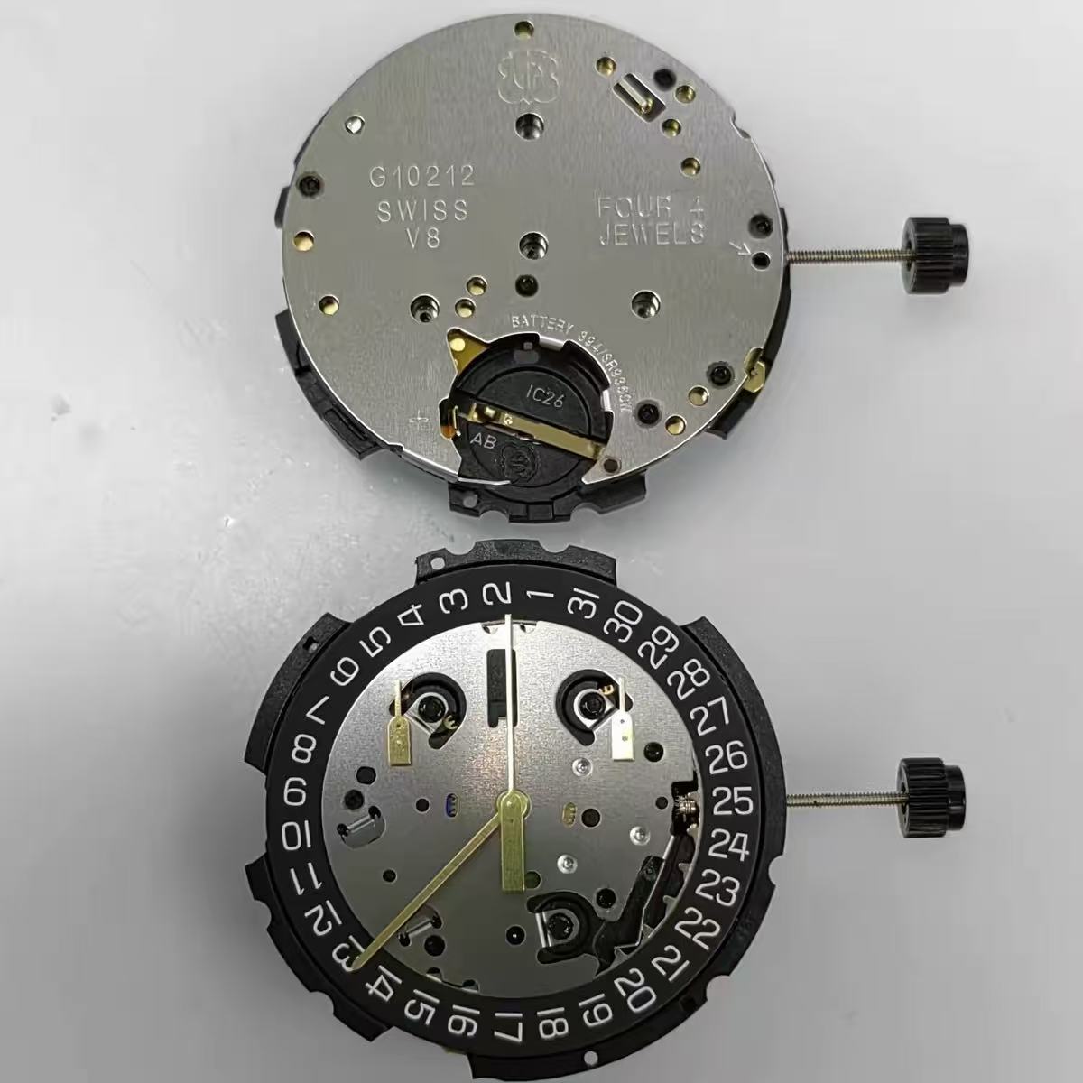 Swiss ETA G10.212 V8 Quartz Mo - đánh giá và giá Watch V8